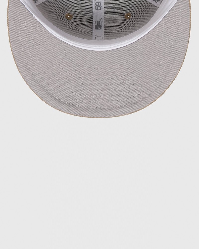 casquette ajustée ovo pom pom new era 59fifty couleur sable