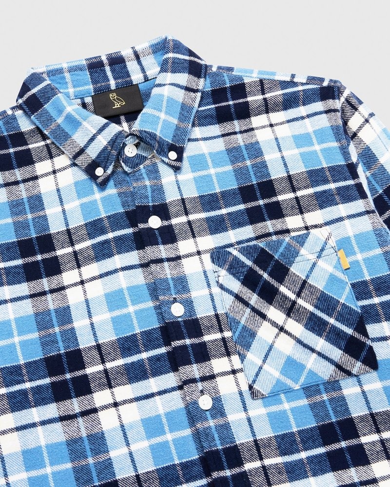 chemise en flanelle à carreaux bleue ovo modèle du mois doctobre