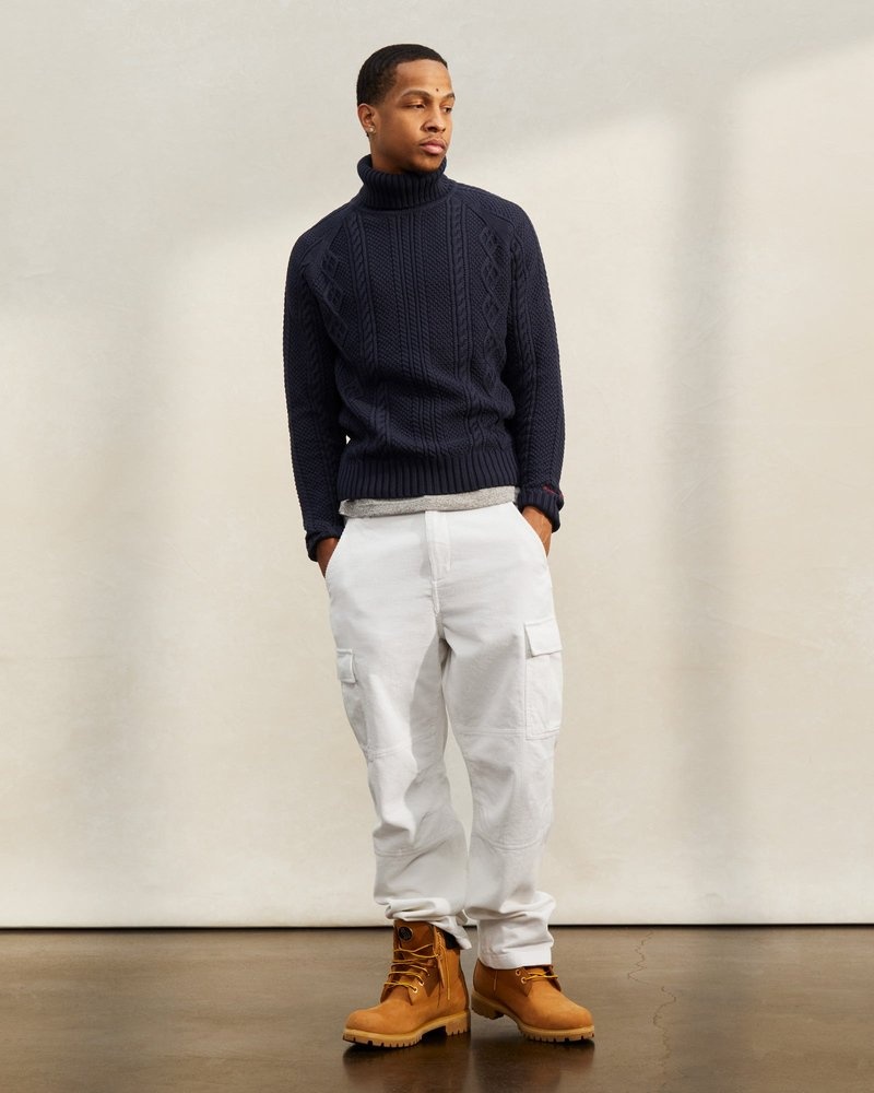 pull à col roulé en maille torsadée bleu marine ovo modèle du mois doctobre