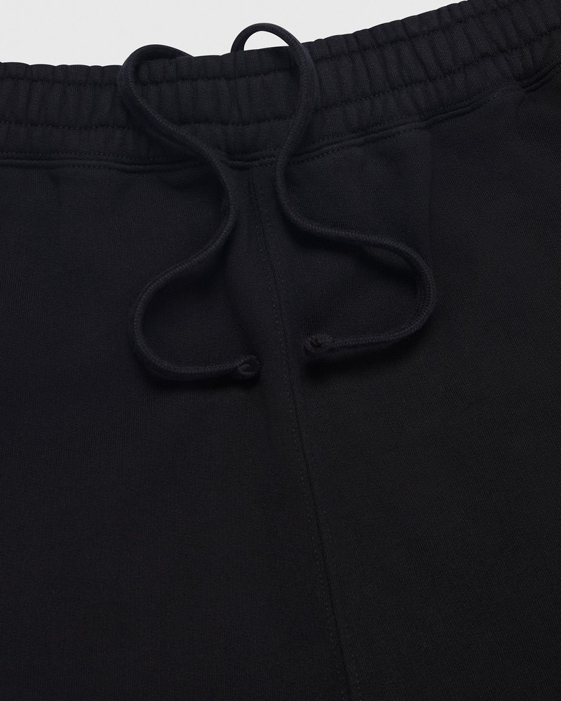 pantalon de survêtement noir à ourlet ouvert ovo collegiate collection octobre.
