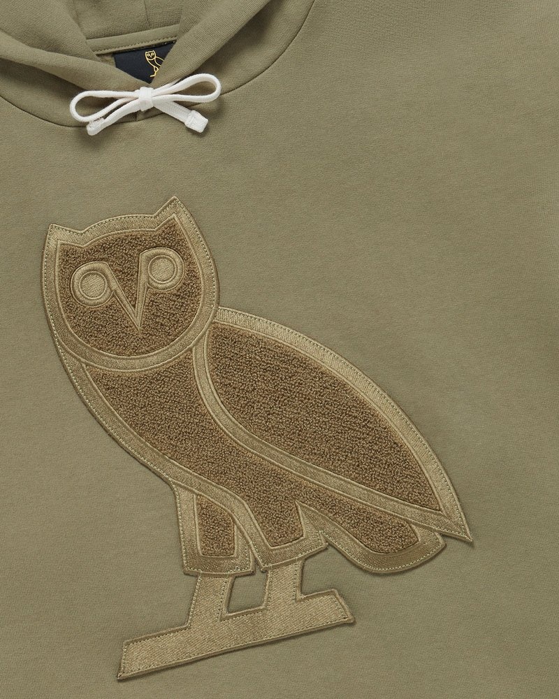 pulls le sweat à capuche ovo og doctobre couleur sauge