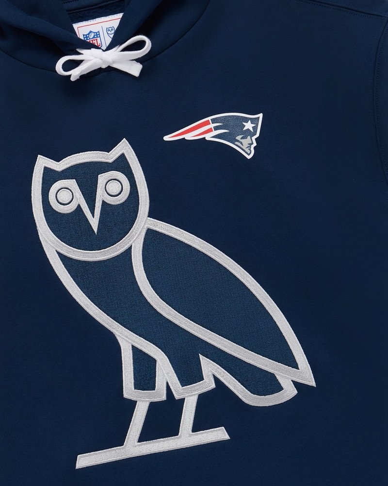 pulls sweat à capuche bleu ovo nfl new england patriots og collection octobre.