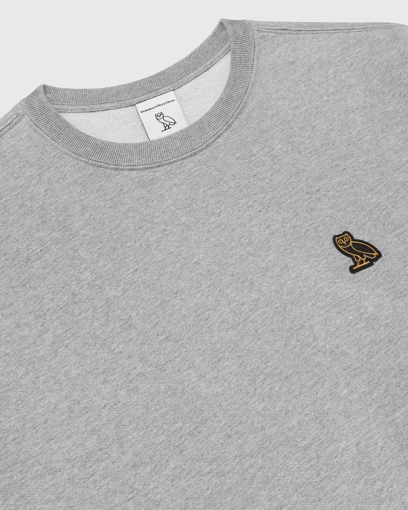 pulls ovo classic à col rond gris collection octobre