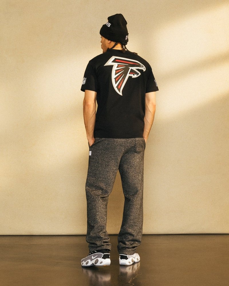 t-shirts ovo nfl atlanta falcons game day noirs édition spéciale octobre